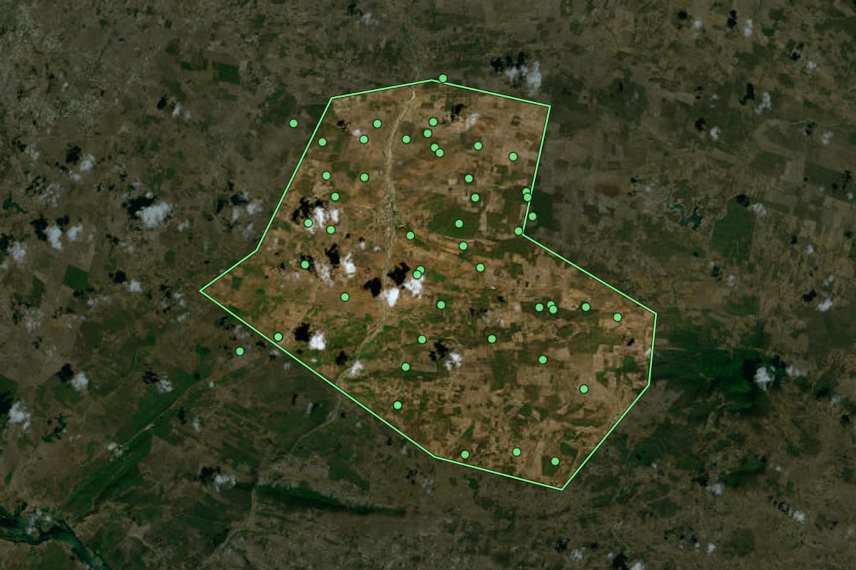 Imagem de satélite de Batalha (AL), com o contorno do município e a posição dos imóveis desta página.