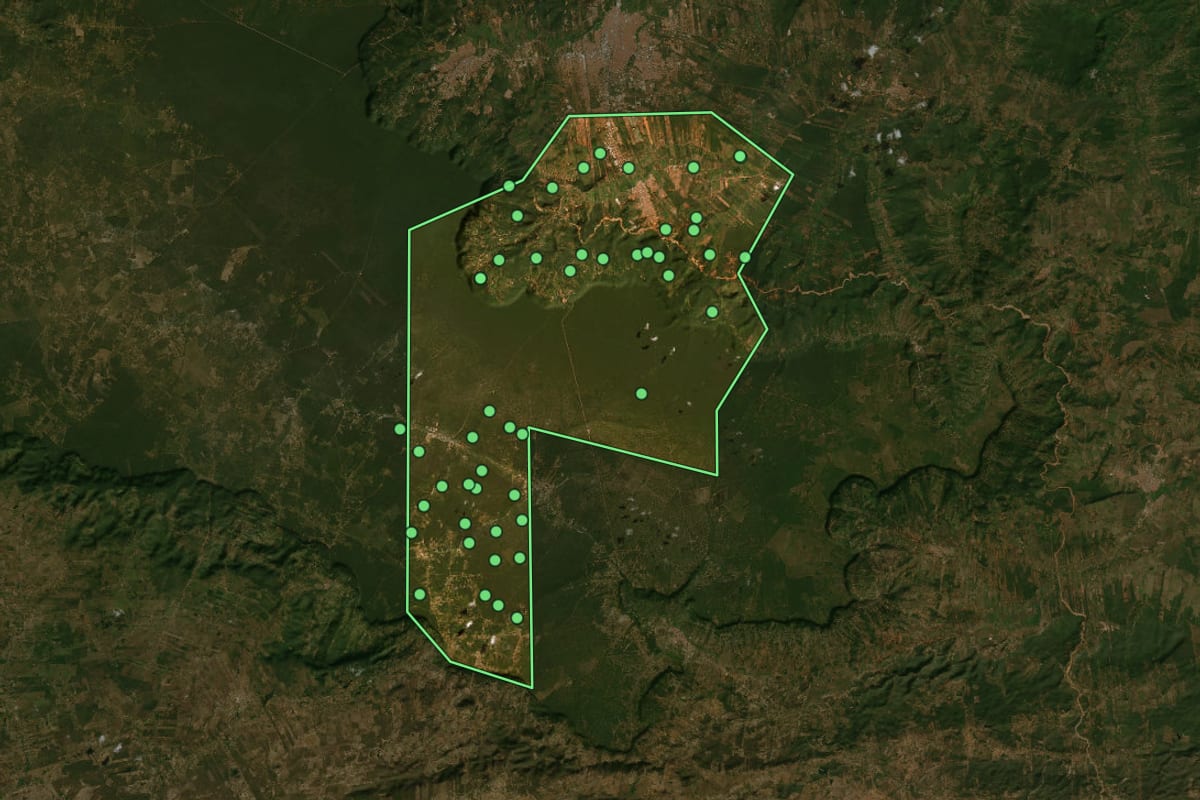 Imagem de satélite de Barbalha (CE), com o contorno do município e a posição dos imóveis desta página.