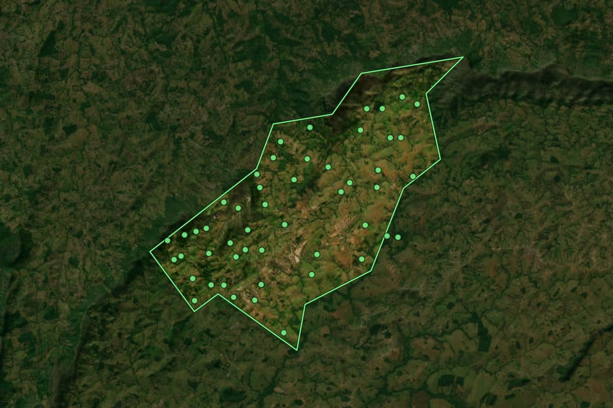 Imagem de satélite de Buriti de Goiás (GO), com o contorno do município e a posição dos imóveis desta página.