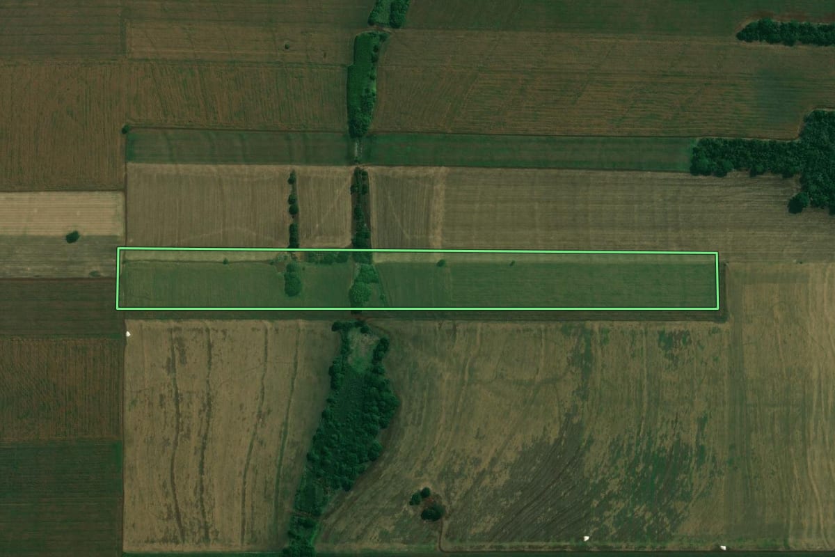 Imagem de satélite do imóvel rural em Alvorada do Sul (PR), com o contorno declarado no CAR desenhado por cima.