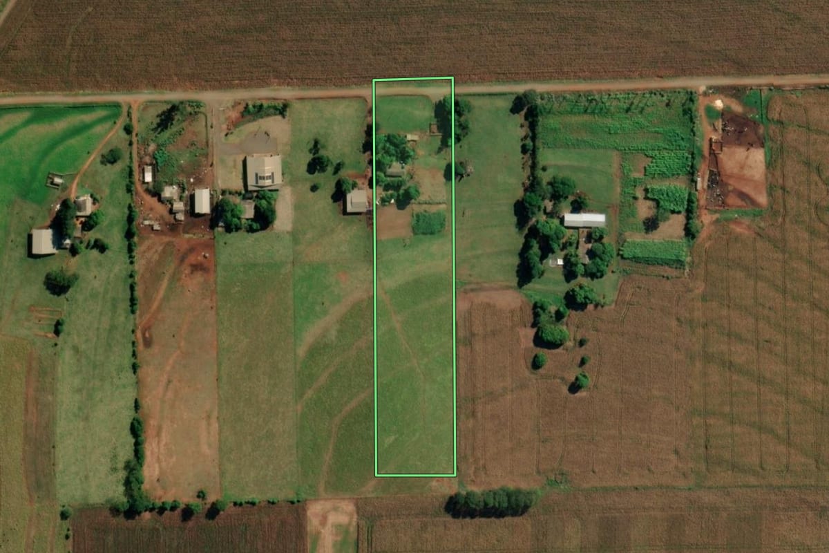 Imagem de satélite do imóvel rural em Guaíra (PR), com o contorno declarado no CAR desenhado por cima.