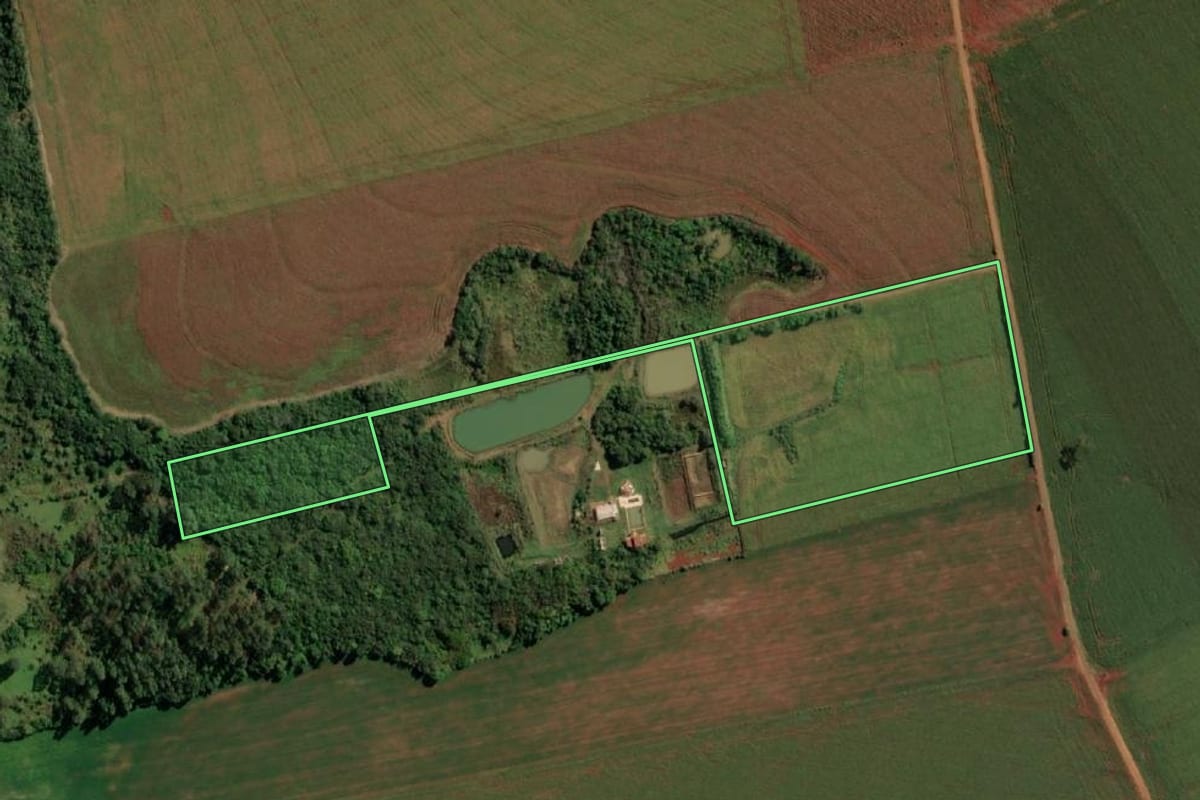 Imagem de satélite do imóvel rural em Guaíra (PR), com o contorno declarado no CAR desenhado por cima.