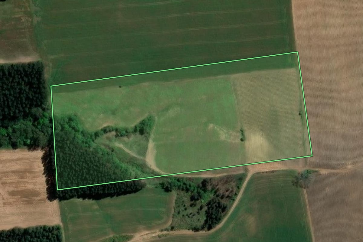 Imagem de satélite do imóvel rural em Imbituva (PR), com o contorno declarado no CAR desenhado por cima.