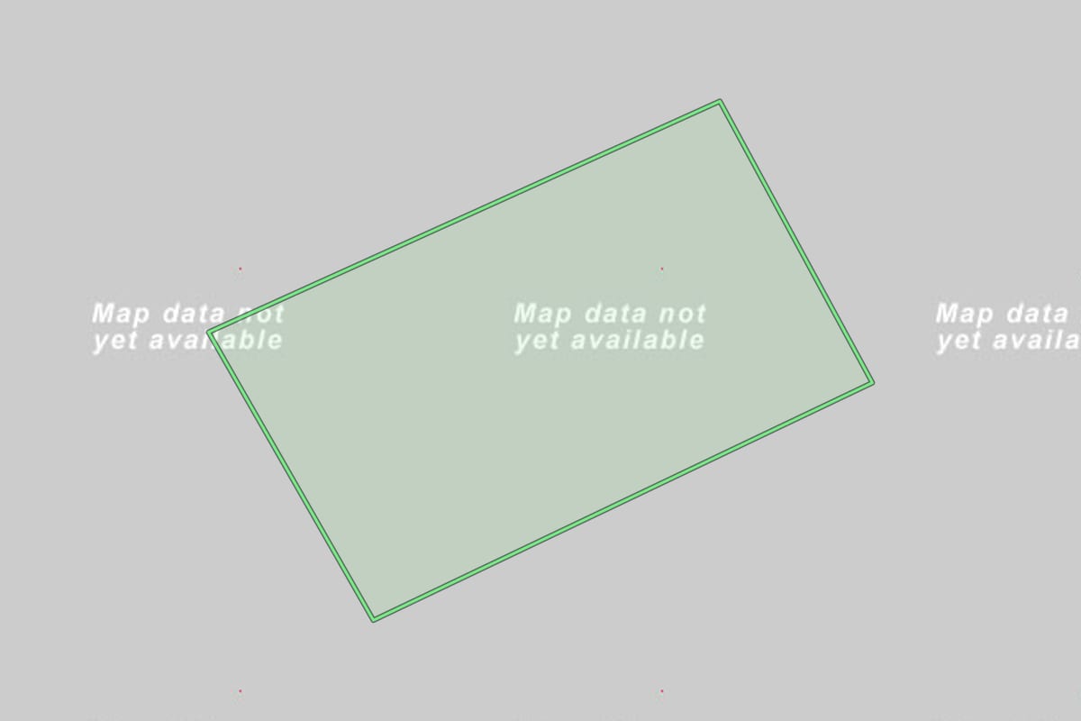 Imagem de satélite do imóvel rural em Paranacity (PR), com o contorno declarado no CAR desenhado por cima.
