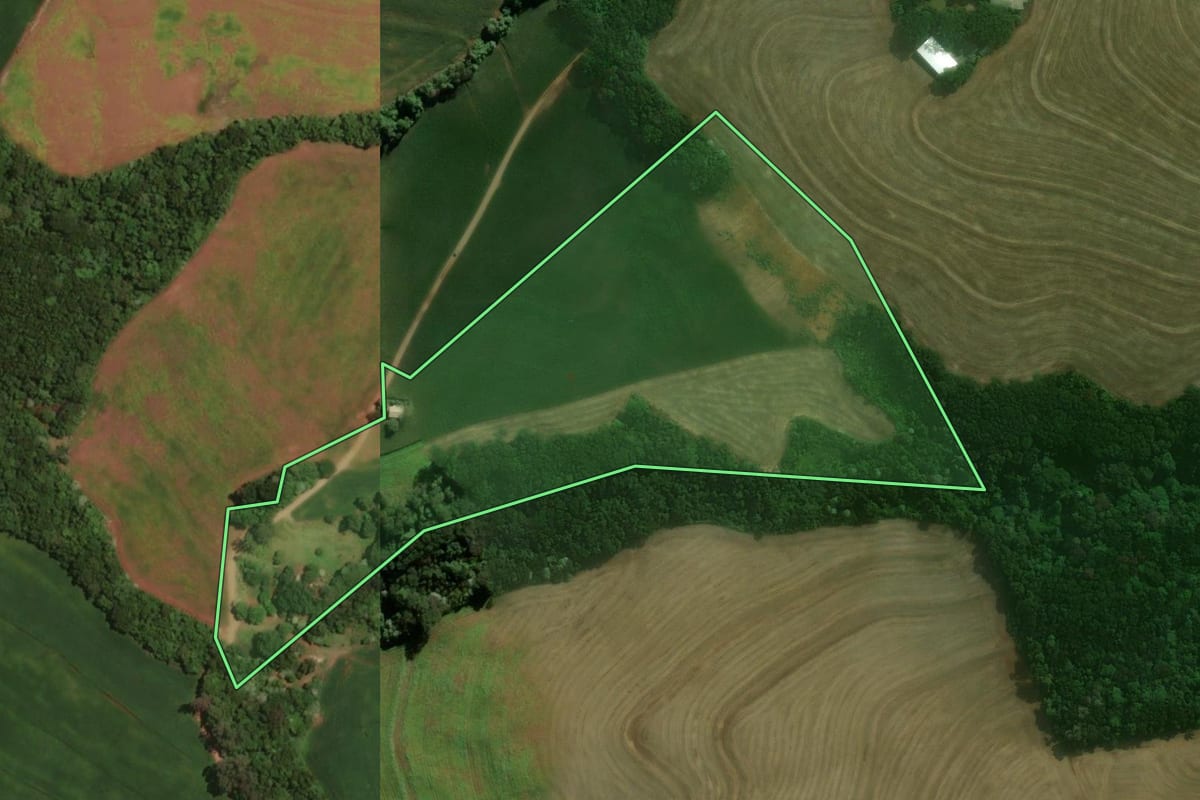 Imagem de satélite do imóvel rural em Santa Izabel do Oeste (PR), com o contorno declarado no CAR desenhado por cima.