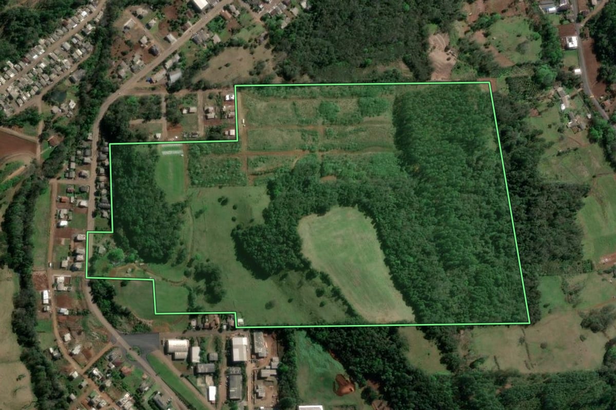 Imagem de satélite do imóvel rural em Aratiba (RS), com o contorno declarado no CAR desenhado por cima.
