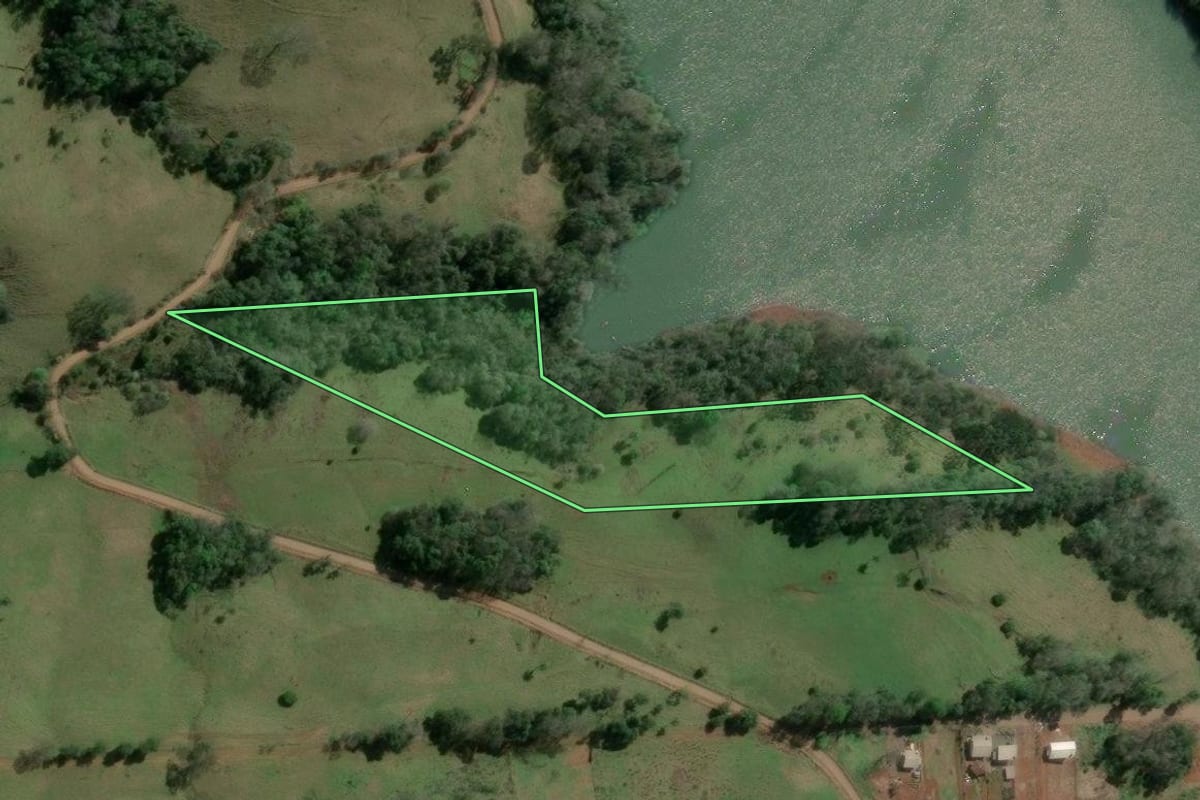 Imagem de satélite do imóvel rural em Aratiba (RS), com o contorno declarado no CAR desenhado por cima.