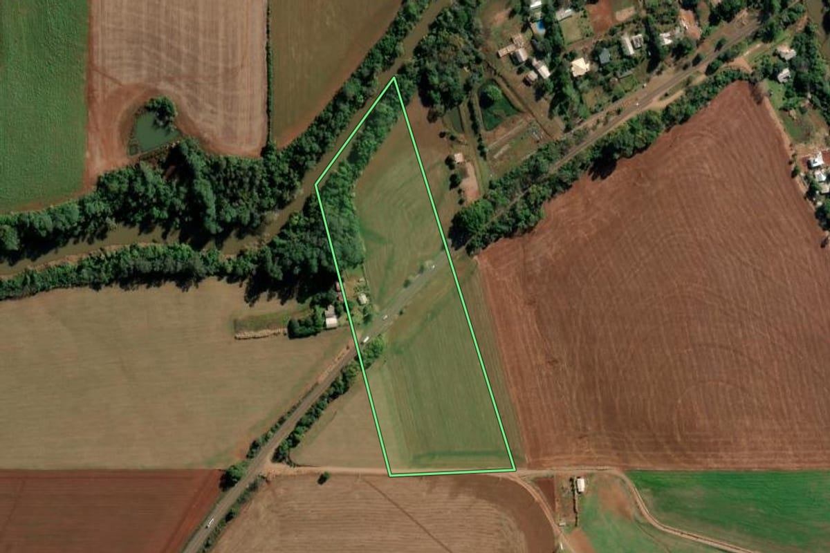 Imagem de satélite do imóvel rural em Augusto Pestana (RS), com o contorno declarado no CAR desenhado por cima.