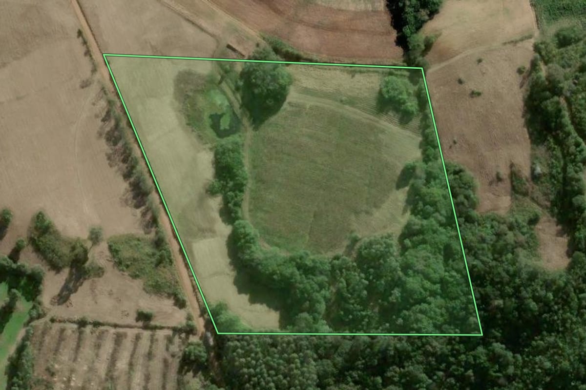 Imagem de satélite do imóvel rural em Sertão Santana (RS), com o contorno declarado no CAR desenhado por cima.