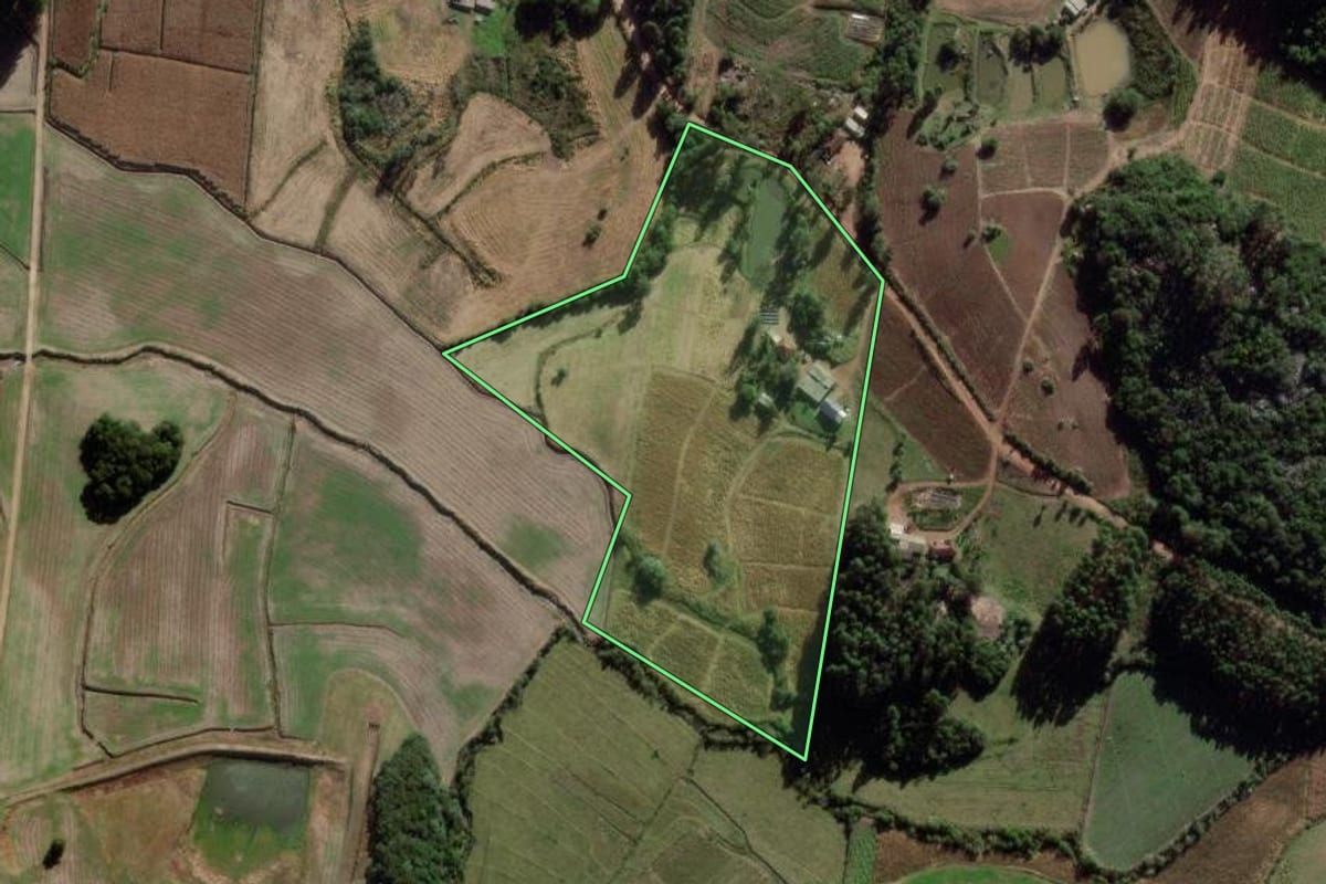 Imagem de satélite do imóvel rural em Barão do Triunfo (RS), com o contorno declarado no CAR desenhado por cima.