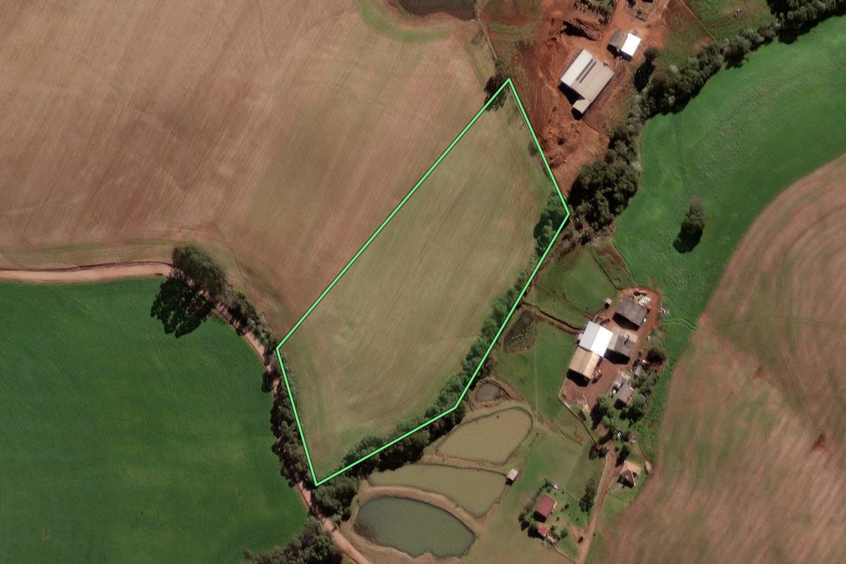 Imagem de satélite do imóvel rural em Boa Vista das Missões (RS), com o contorno declarado no CAR desenhado por cima.