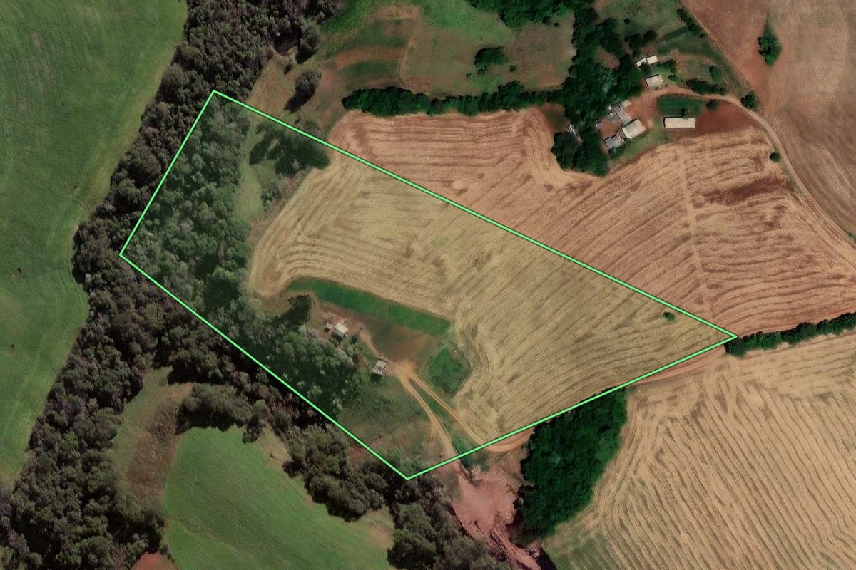 Imagem de satélite do imóvel rural em Boa Vista das Missões (RS), com o contorno declarado no CAR desenhado por cima.