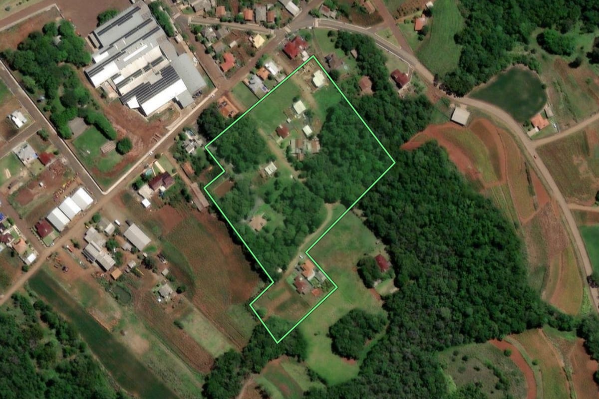 Imagem de satélite do imóvel rural em Boa Vista do Buricá (RS), com o contorno declarado no CAR desenhado por cima.