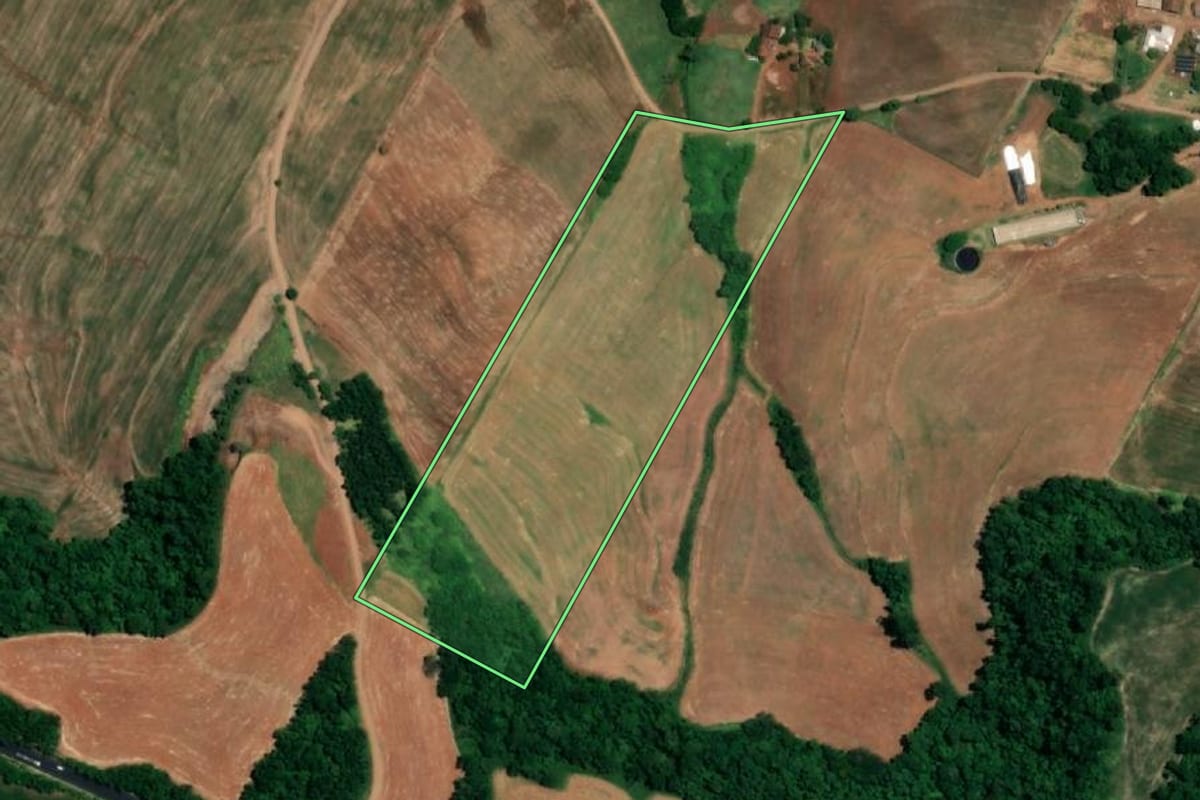 Imagem de satélite do imóvel rural em Boa Vista do Buricá (RS), com o contorno declarado no CAR desenhado por cima.