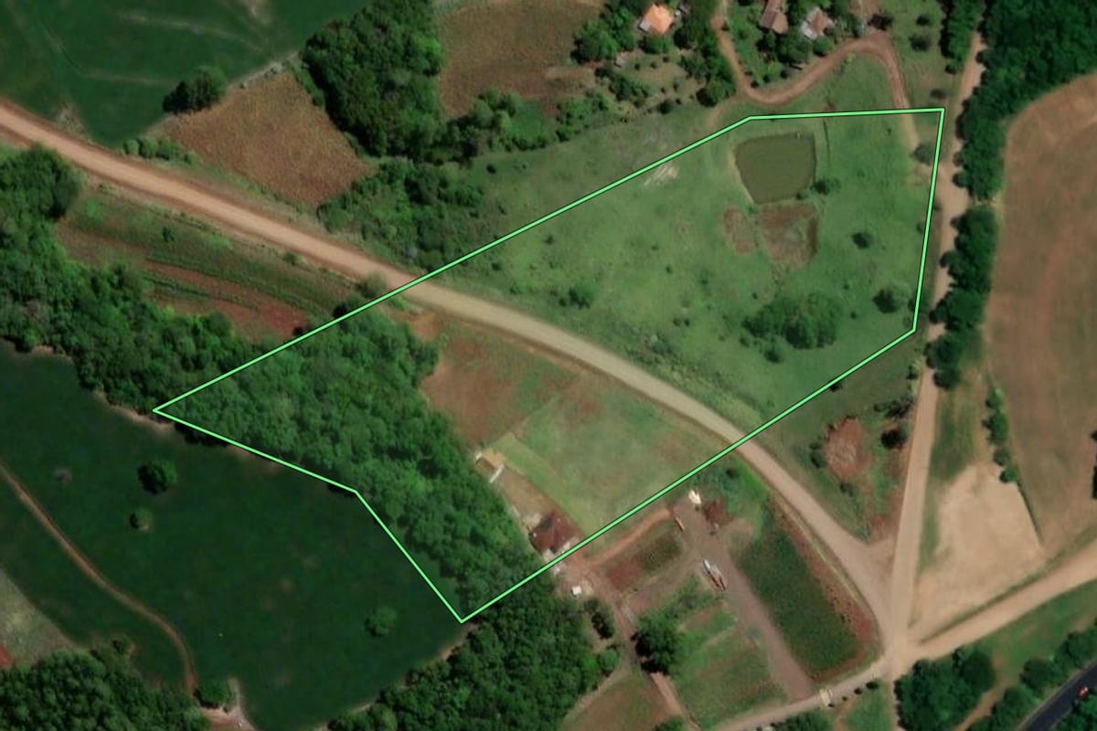 Imagem de satélite do imóvel rural em Boa Vista do Buricá (RS), com o contorno declarado no CAR desenhado por cima.
