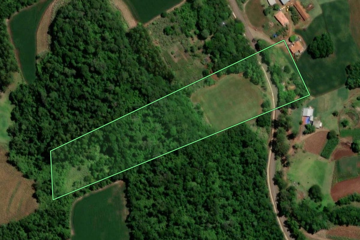 Imagem de satélite do imóvel rural em Boa Vista do Buricá (RS), com o contorno declarado no CAR desenhado por cima.