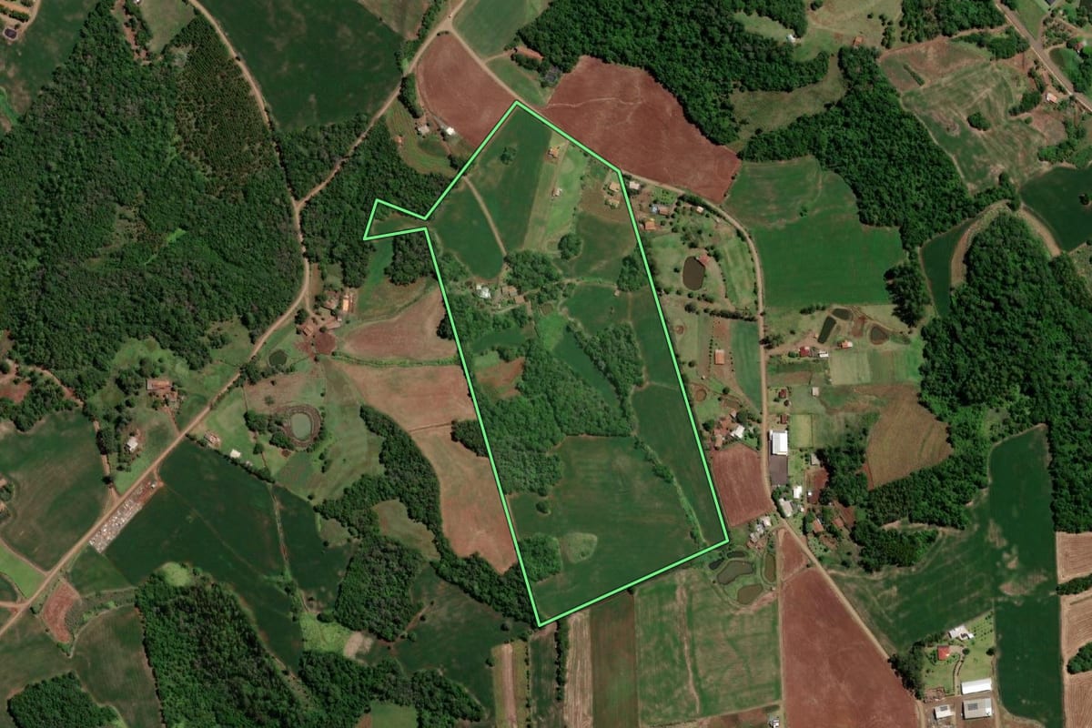 Imagem de satélite do imóvel rural em Boa Vista do Buricá (RS), com o contorno declarado no CAR desenhado por cima.