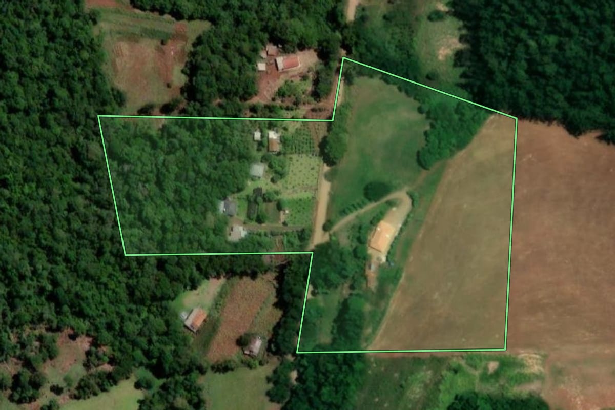 Imagem de satélite do imóvel rural em Boa Vista do Buricá (RS), com o contorno declarado no CAR desenhado por cima.