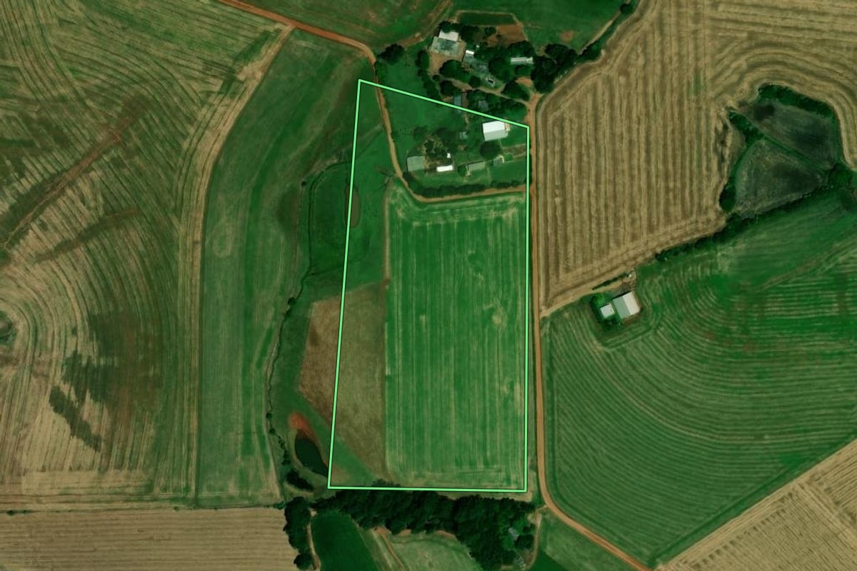 Imagem de satélite do imóvel rural em Boa Vista do Incra (RS), com o contorno declarado no CAR desenhado por cima.
