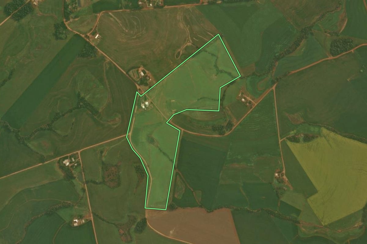 Imagem de satélite do imóvel rural em Boa Vista do Incra (RS), com o contorno declarado no CAR desenhado por cima.