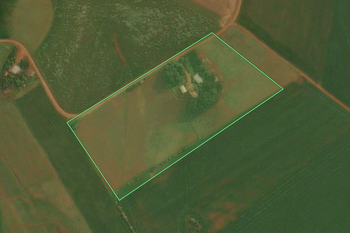 Imagem de satélite do imóvel rural em Boa Vista do Incra (RS), com o contorno declarado no CAR desenhado por cima.