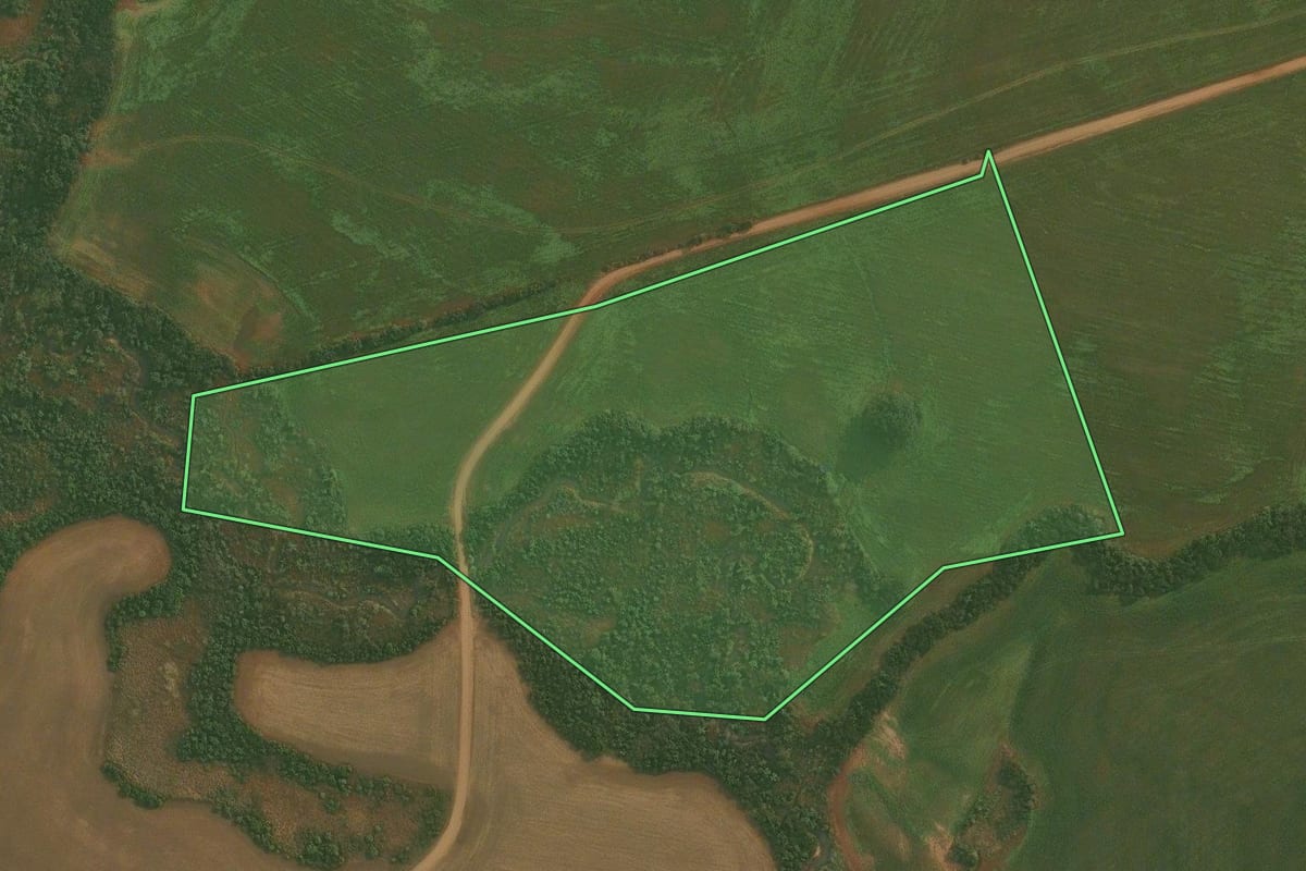 Imagem de satélite do imóvel rural em Boa Vista do Incra (RS), com o contorno declarado no CAR desenhado por cima.