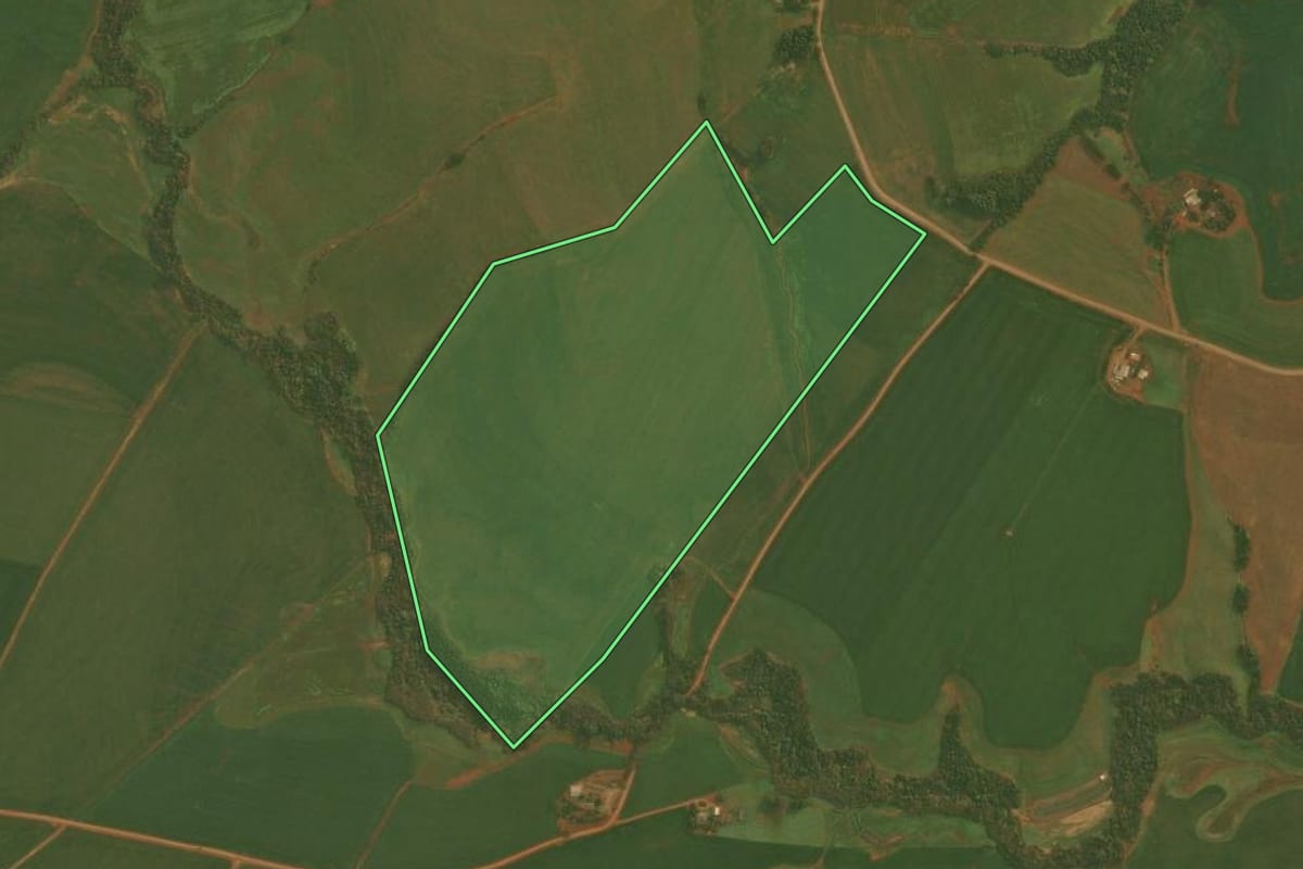 Imagem de satélite do imóvel rural em Boa Vista do Incra (RS), com o contorno declarado no CAR desenhado por cima.