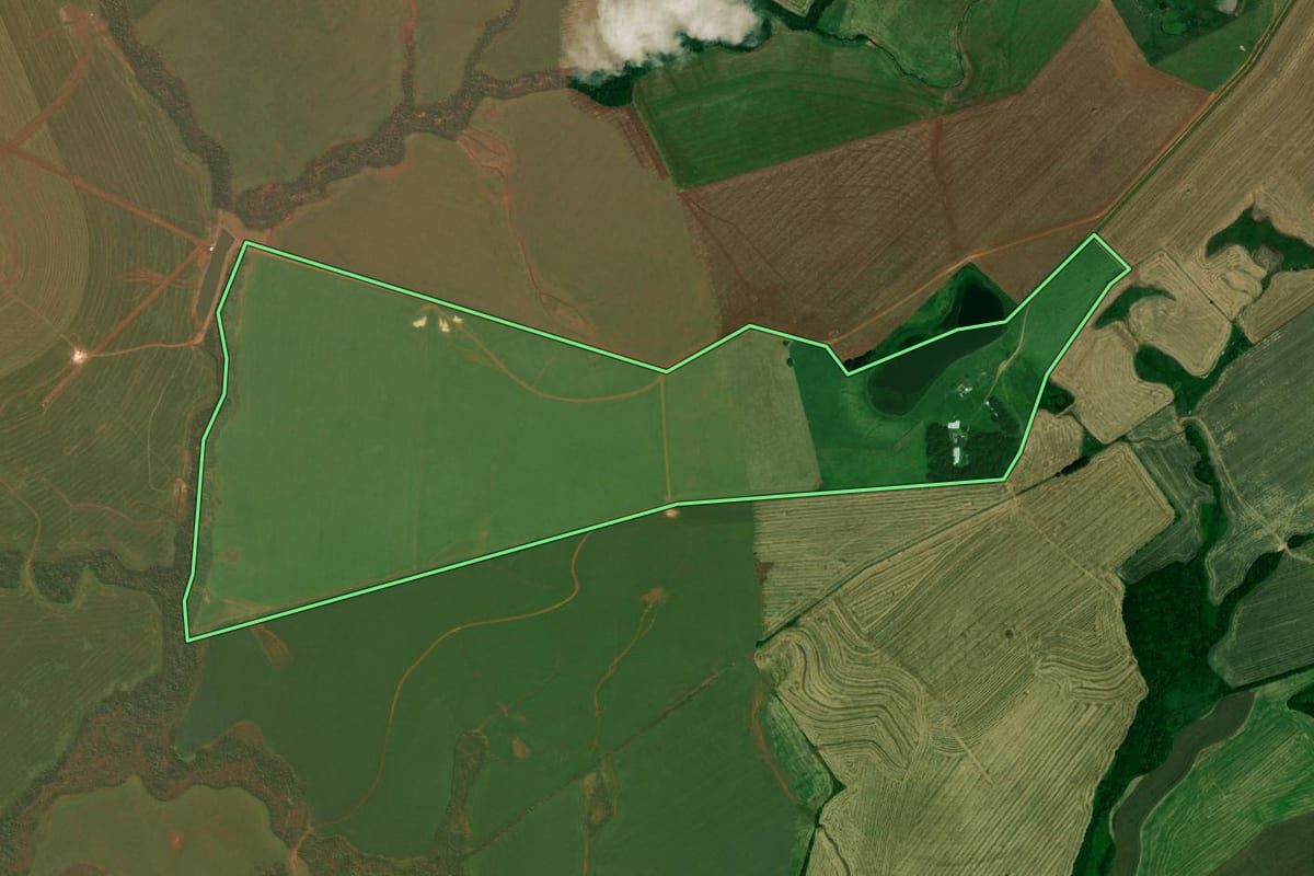 Imagem de satélite do imóvel rural em Boa Vista do Incra (RS), com o contorno declarado no CAR desenhado por cima.