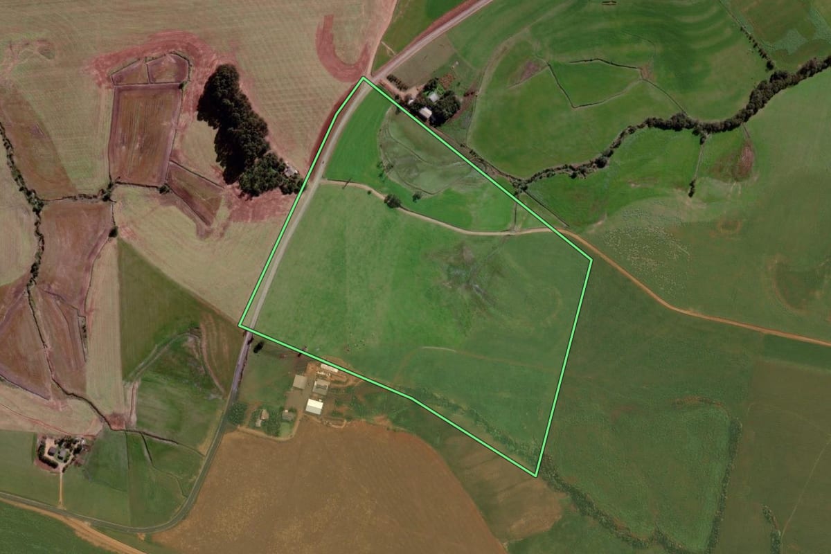 Imagem de satélite do imóvel rural em Boa Vista do Incra (RS), com o contorno declarado no CAR desenhado por cima.