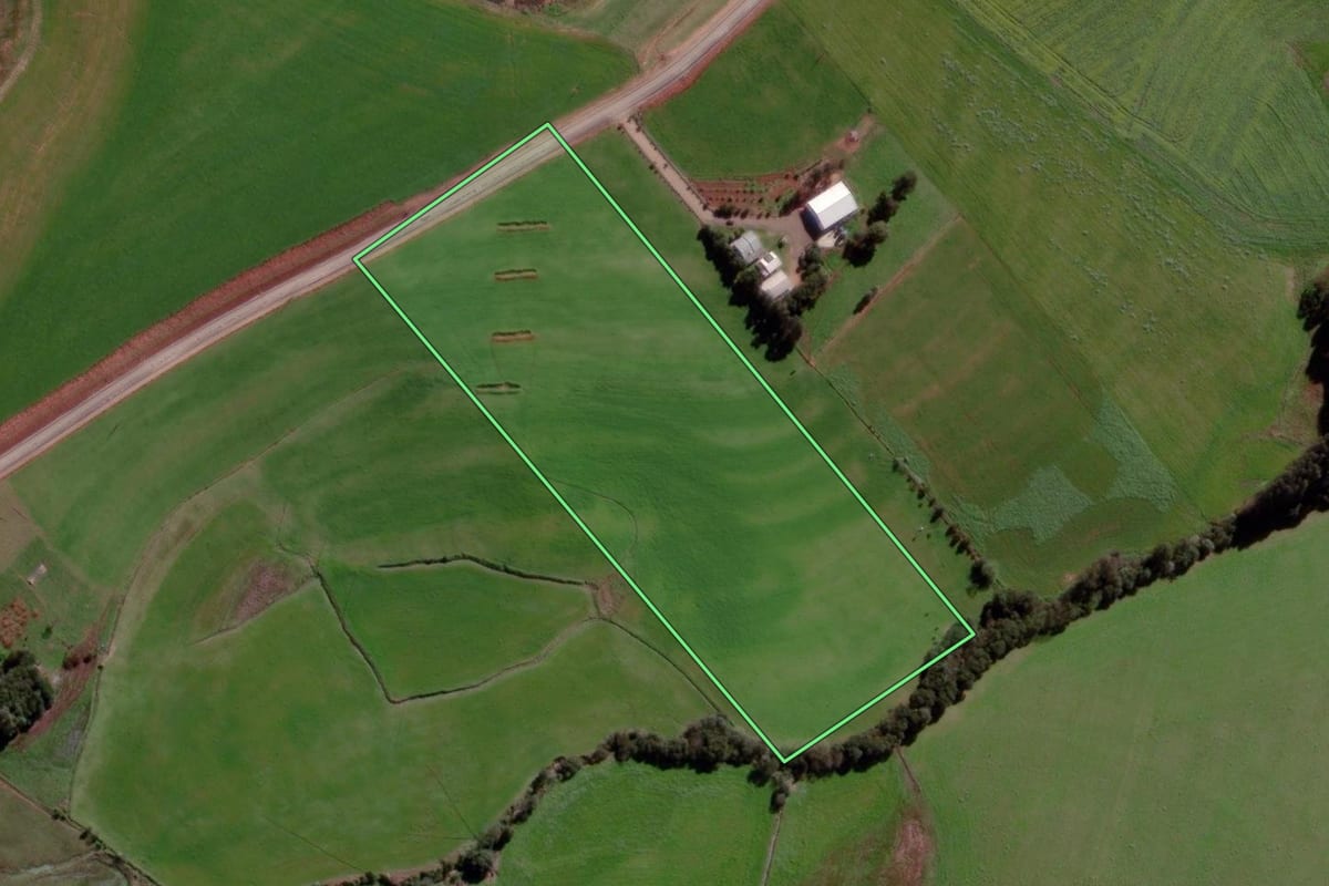 Imagem de satélite do imóvel rural em Boa Vista do Incra (RS), com o contorno declarado no CAR desenhado por cima.