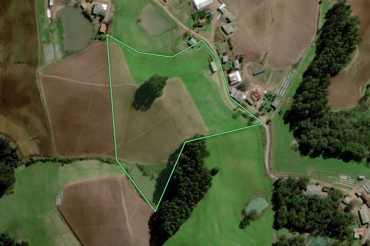 Imagem de satélite do imóvel rural em Boqueirão do Leão (RS), com o contorno declarado no CAR desenhado por cima.