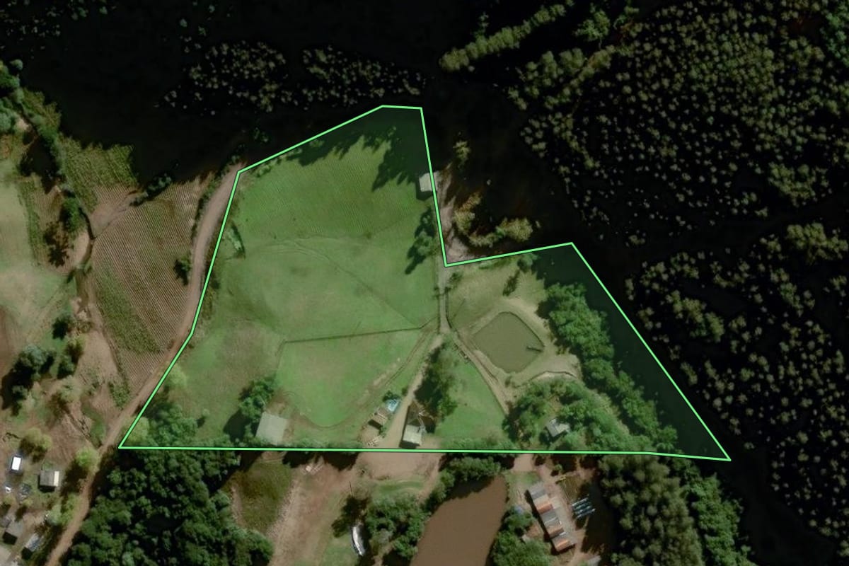 Imagem de satélite do imóvel rural em Boqueirão do Leão (RS), com o contorno declarado no CAR desenhado por cima.