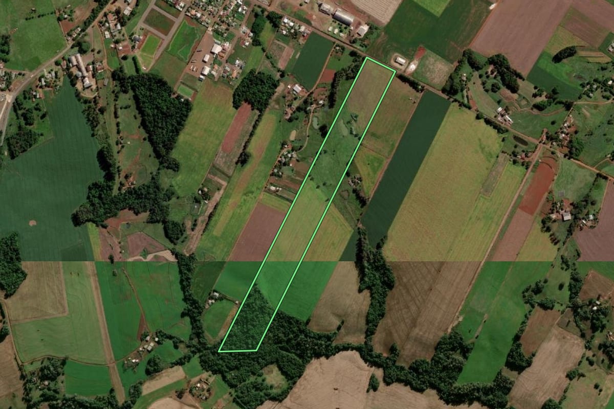 Imagem de satélite do imóvel rural em Caibaté (RS), com o contorno declarado no CAR desenhado por cima.