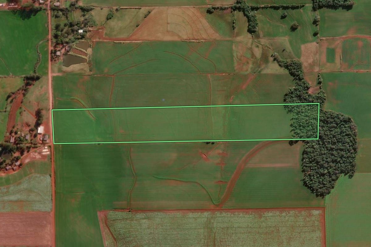 Imagem de satélite do imóvel rural em Cândido Godói (RS), com o contorno declarado no CAR desenhado por cima.