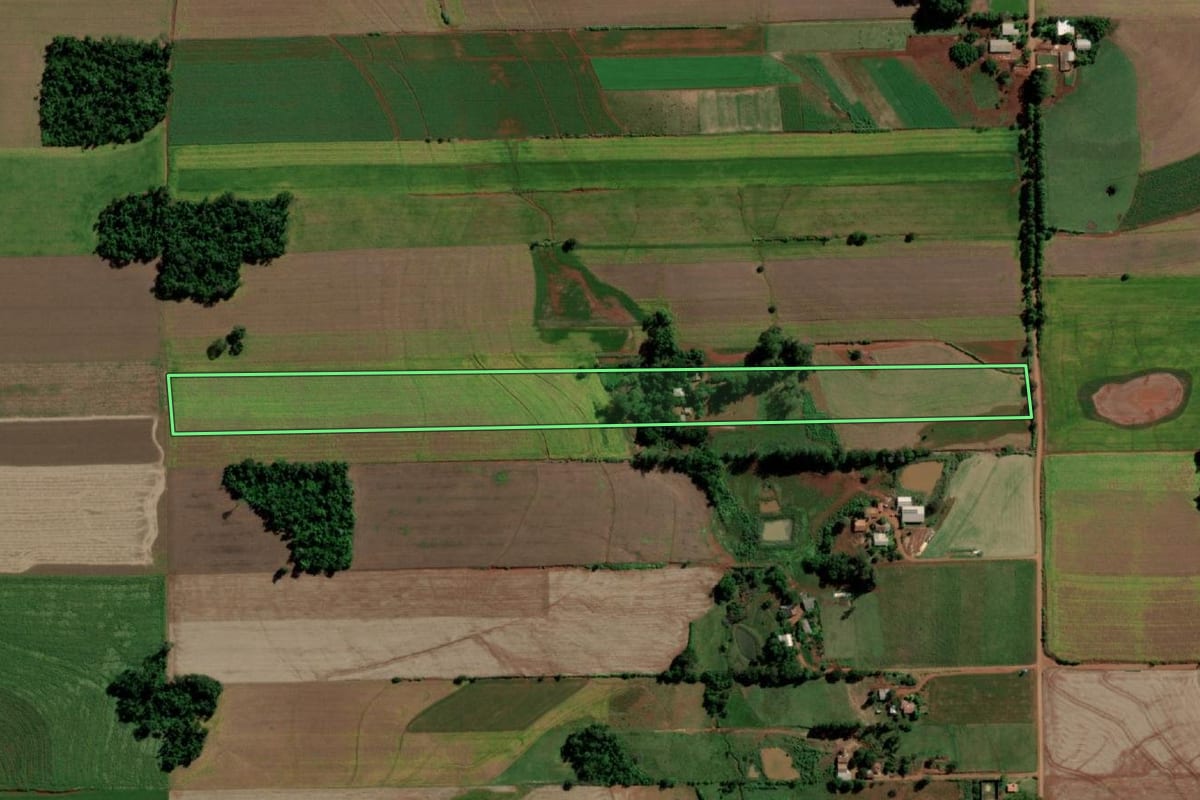 Imagem de satélite do imóvel rural em Cândido Godói (RS), com o contorno declarado no CAR desenhado por cima.