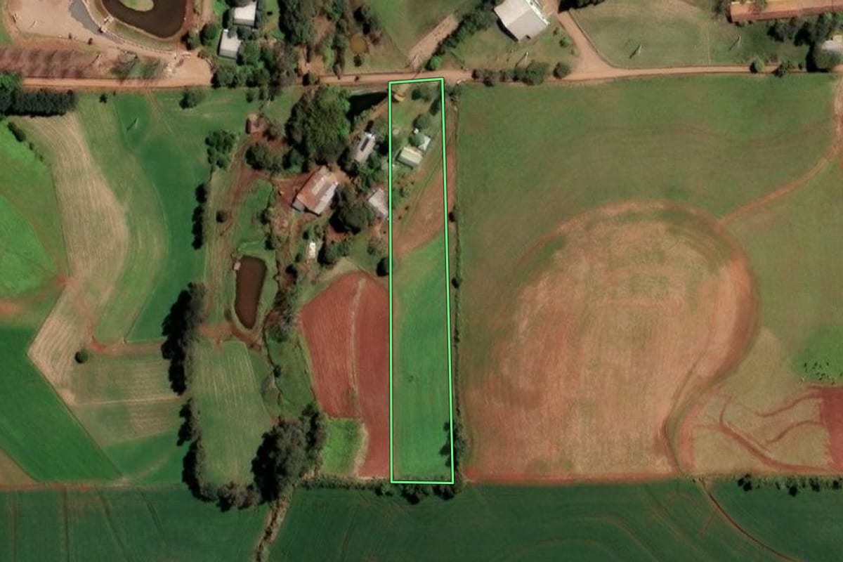 Imagem de satélite do imóvel rural em Cândido Godói (RS), com o contorno declarado no CAR desenhado por cima.