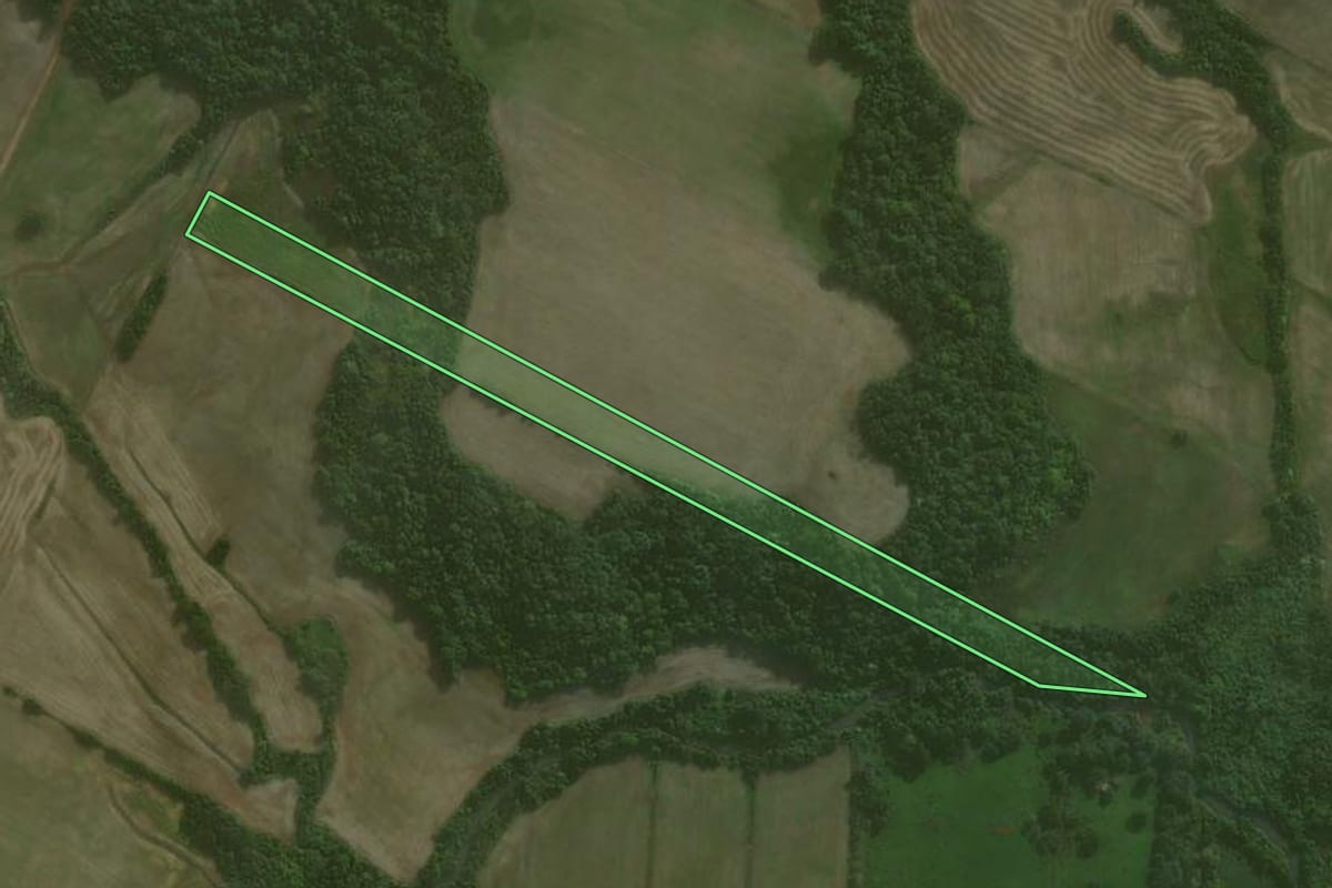 Imagem de satélite do imóvel rural em Catuípe (RS), com o contorno declarado no CAR desenhado por cima.
