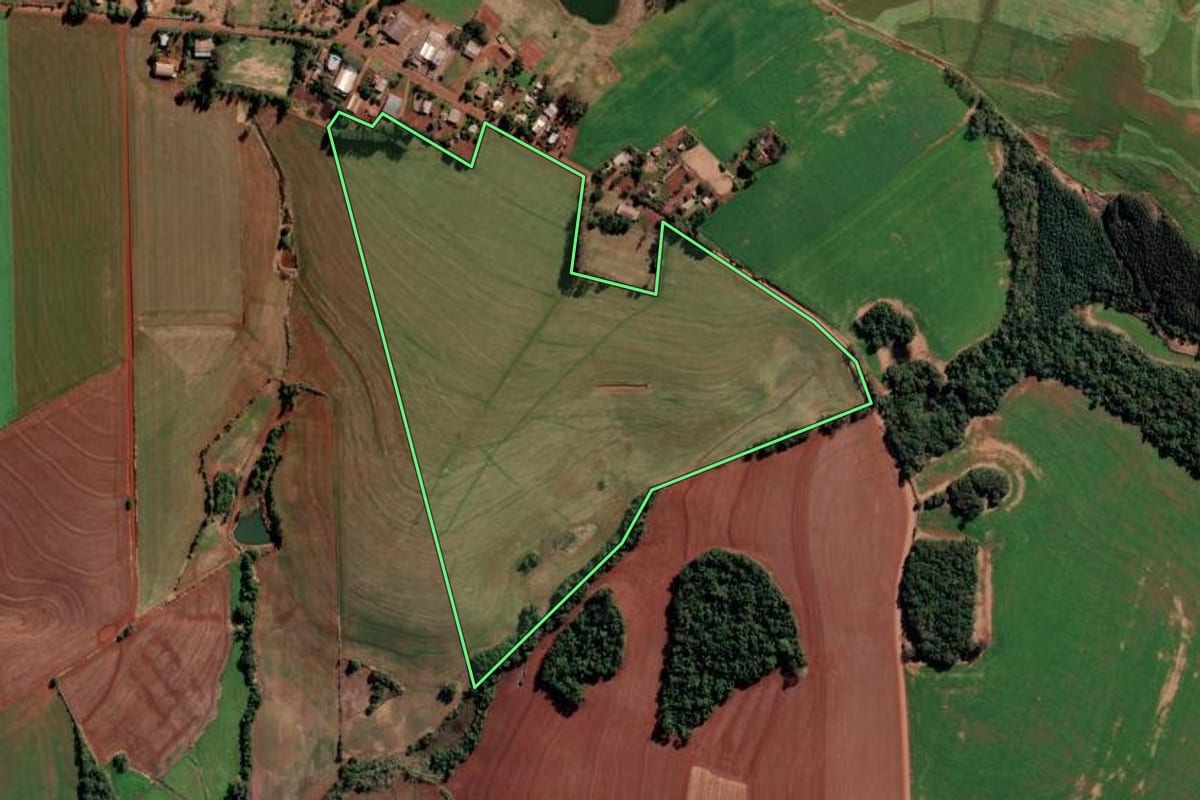 Imagem de satélite do imóvel rural em Catuípe (RS), com o contorno declarado no CAR desenhado por cima.