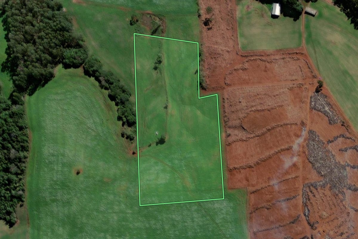 Imagem de satélite do imóvel rural em Ciríaco (RS), com o contorno declarado no CAR desenhado por cima.