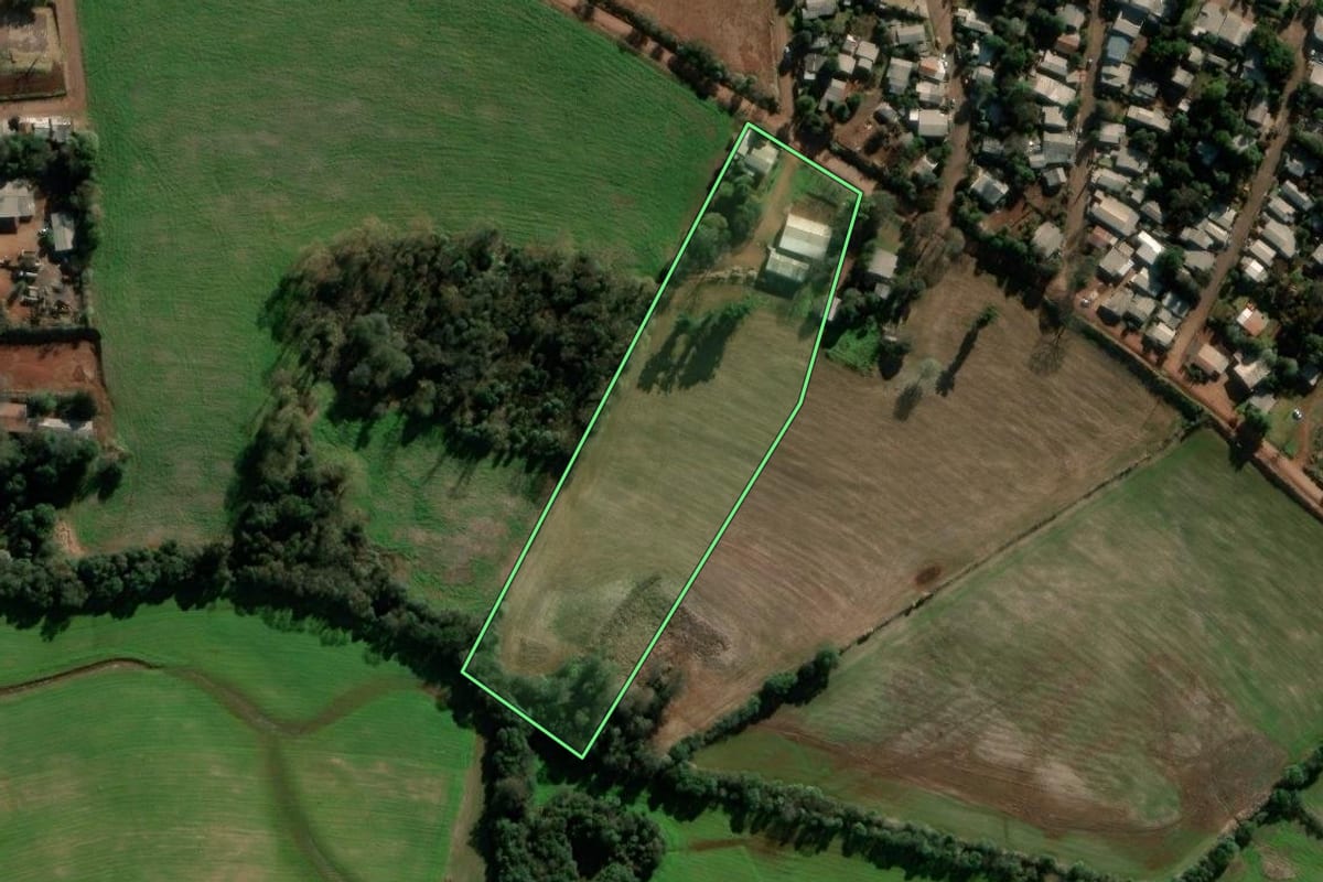 Imagem de satélite do imóvel rural em Coronel Bicaco (RS), com o contorno declarado no CAR desenhado por cima.