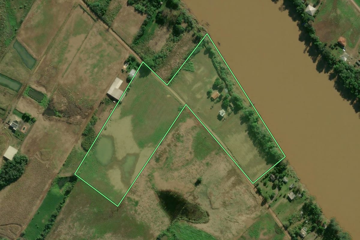 Imagem de satélite do imóvel rural em Cruzeiro do Sul (RS), com o contorno declarado no CAR desenhado por cima.