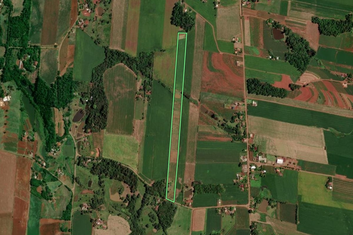 Imagem de satélite do imóvel rural em Cruzeiro do Sul (RS), com o contorno declarado no CAR desenhado por cima.