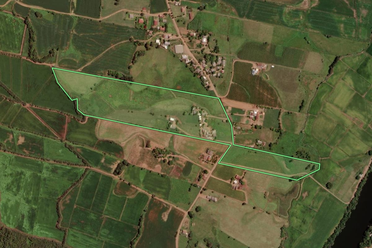 Imagem de satélite do imóvel rural em Cruzeiro do Sul (RS), com o contorno declarado no CAR desenhado por cima.
