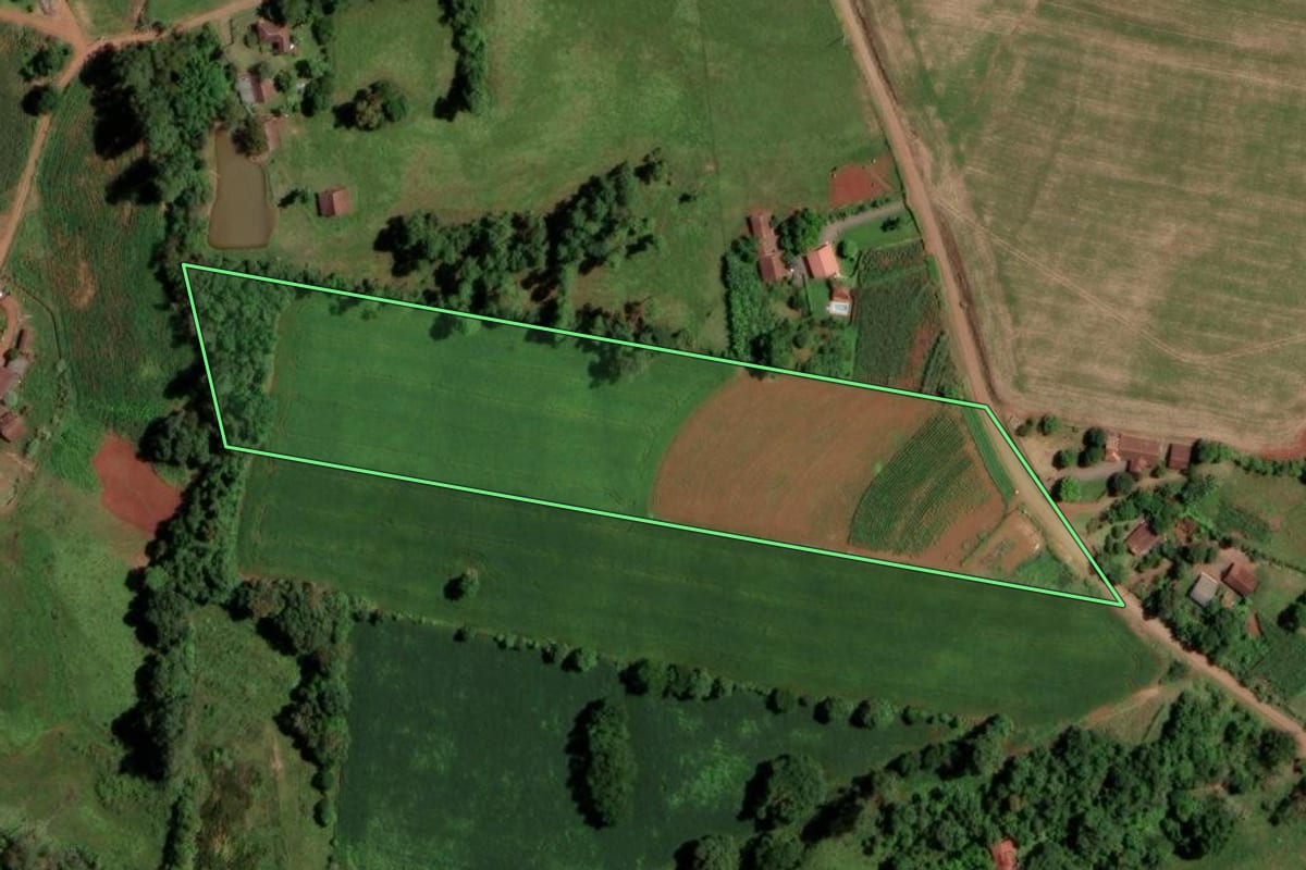 Imagem de satélite do imóvel rural em Cruzeiro do Sul (RS), com o contorno declarado no CAR desenhado por cima.