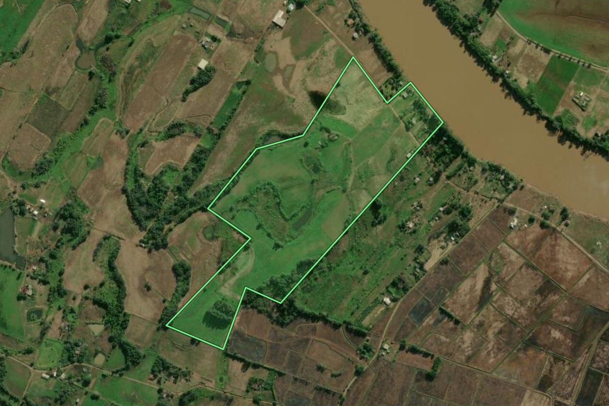 Imagem de satélite do imóvel rural em Cruzeiro do Sul (RS), com o contorno declarado no CAR desenhado por cima.