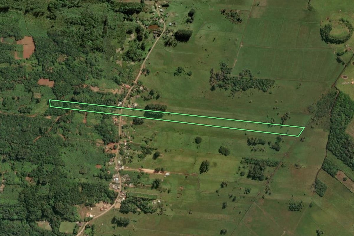 Imagem de satélite do imóvel rural em Dom Pedro de Alcântara (RS), com o contorno declarado no CAR desenhado por cima.