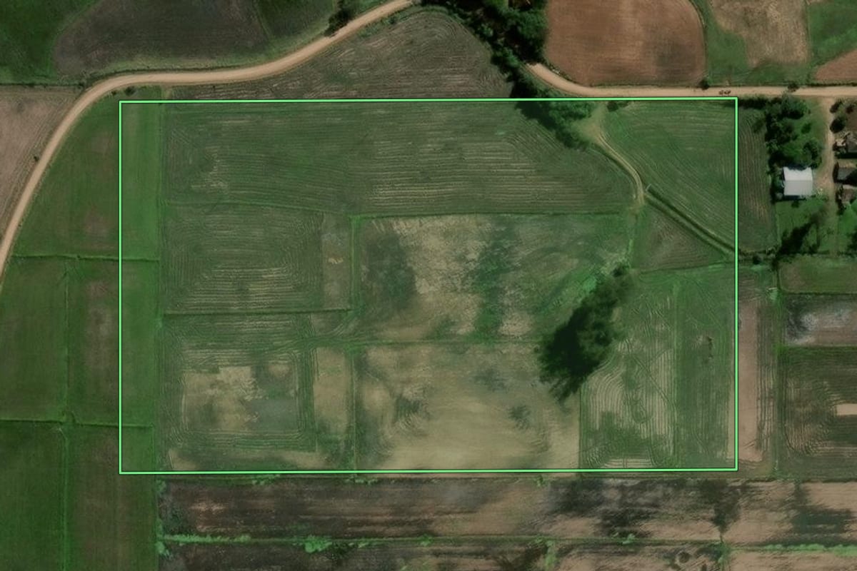 Imagem de satélite do imóvel rural em Dona Francisca (RS), com o contorno declarado no CAR desenhado por cima.