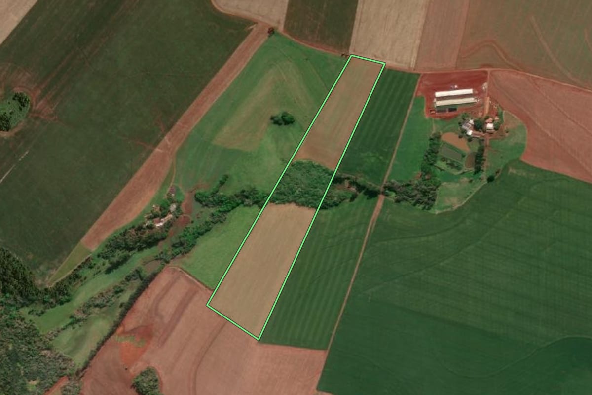 Imagem de satélite do imóvel rural em Doutor Maurício Cardoso (RS), com o contorno declarado no CAR desenhado por cima.