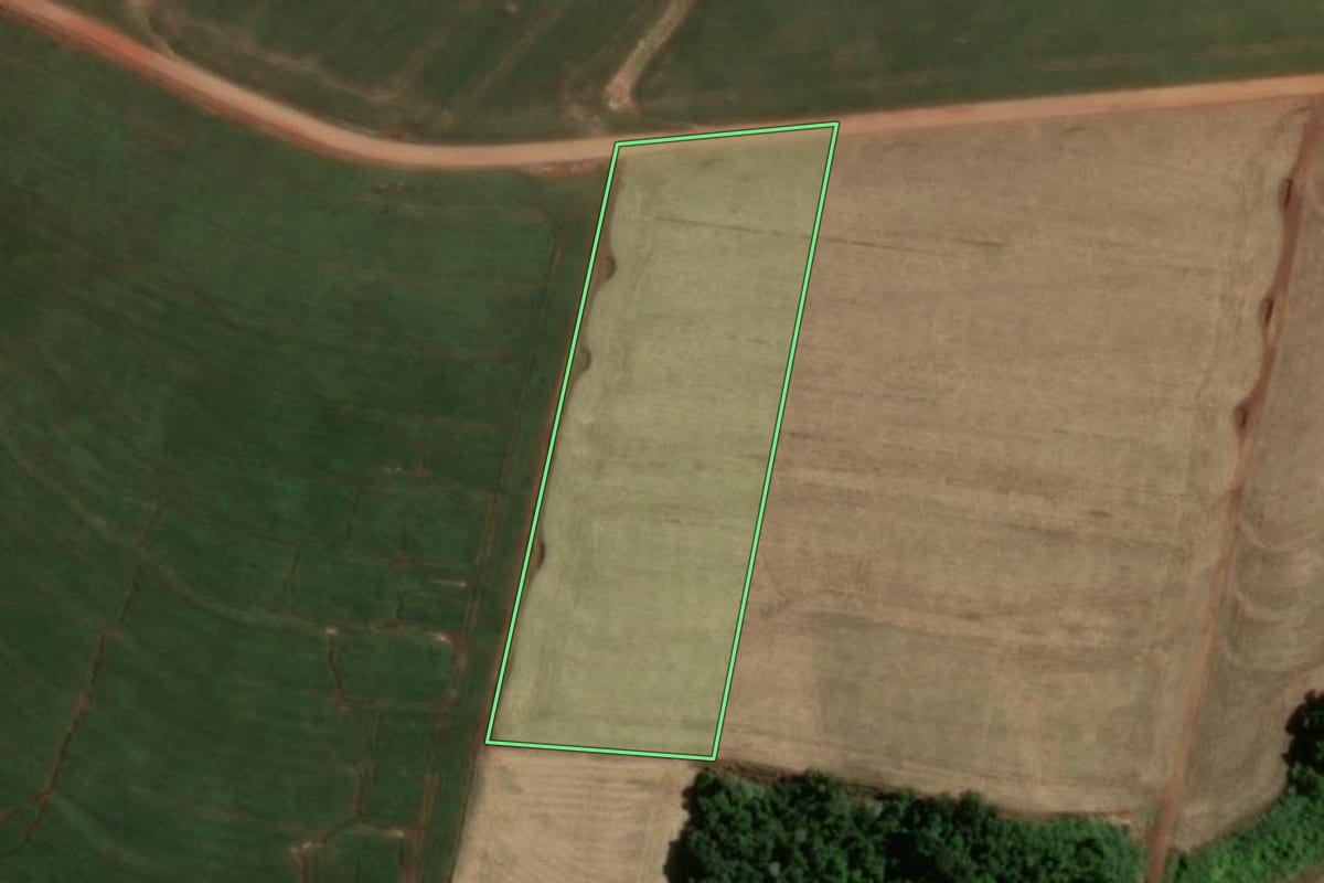 Imagem de satélite do imóvel rural em Doutor Maurício Cardoso (RS), com o contorno declarado no CAR desenhado por cima.