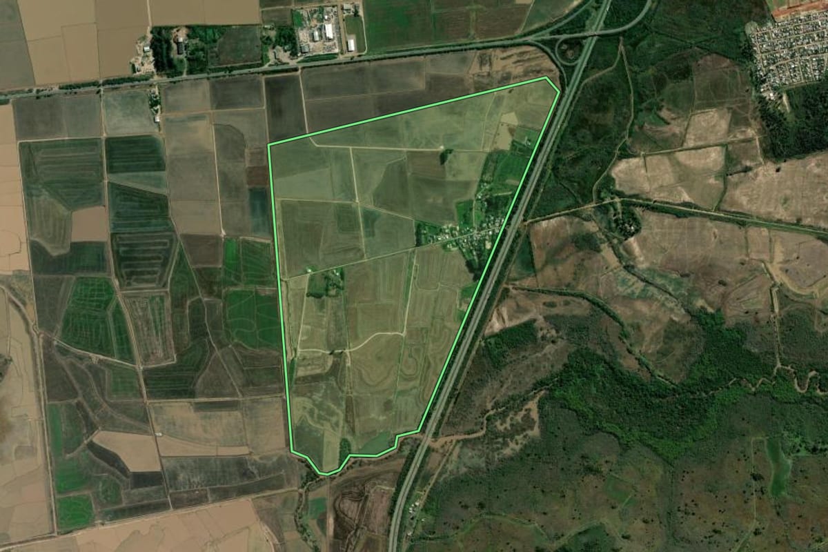 Imagem de satélite do imóvel rural em Eldorado do Sul (RS), com o contorno declarado no CAR desenhado por cima.